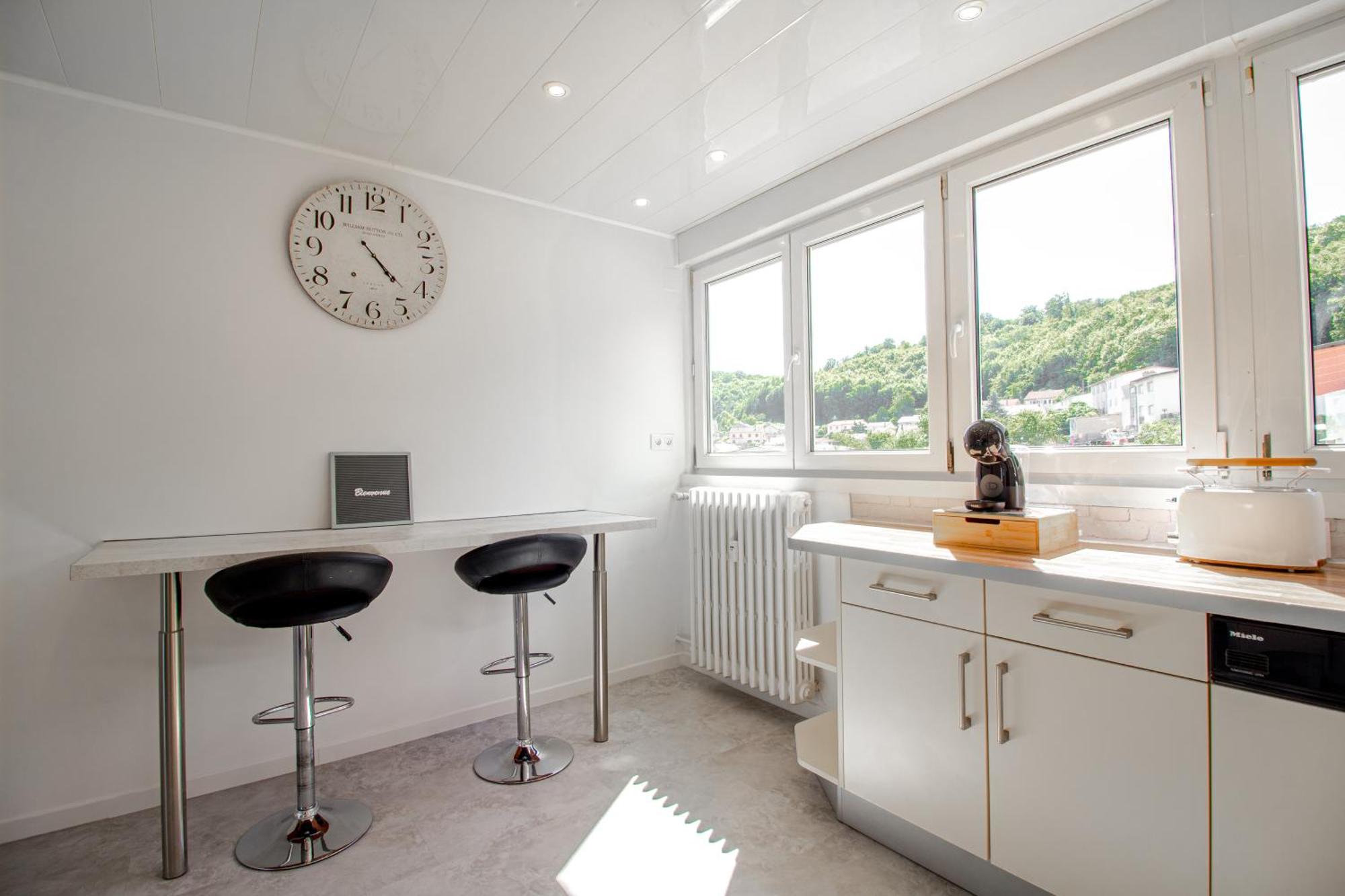 Sweet-Bright Apartment Hayange ภายนอก รูปภาพ