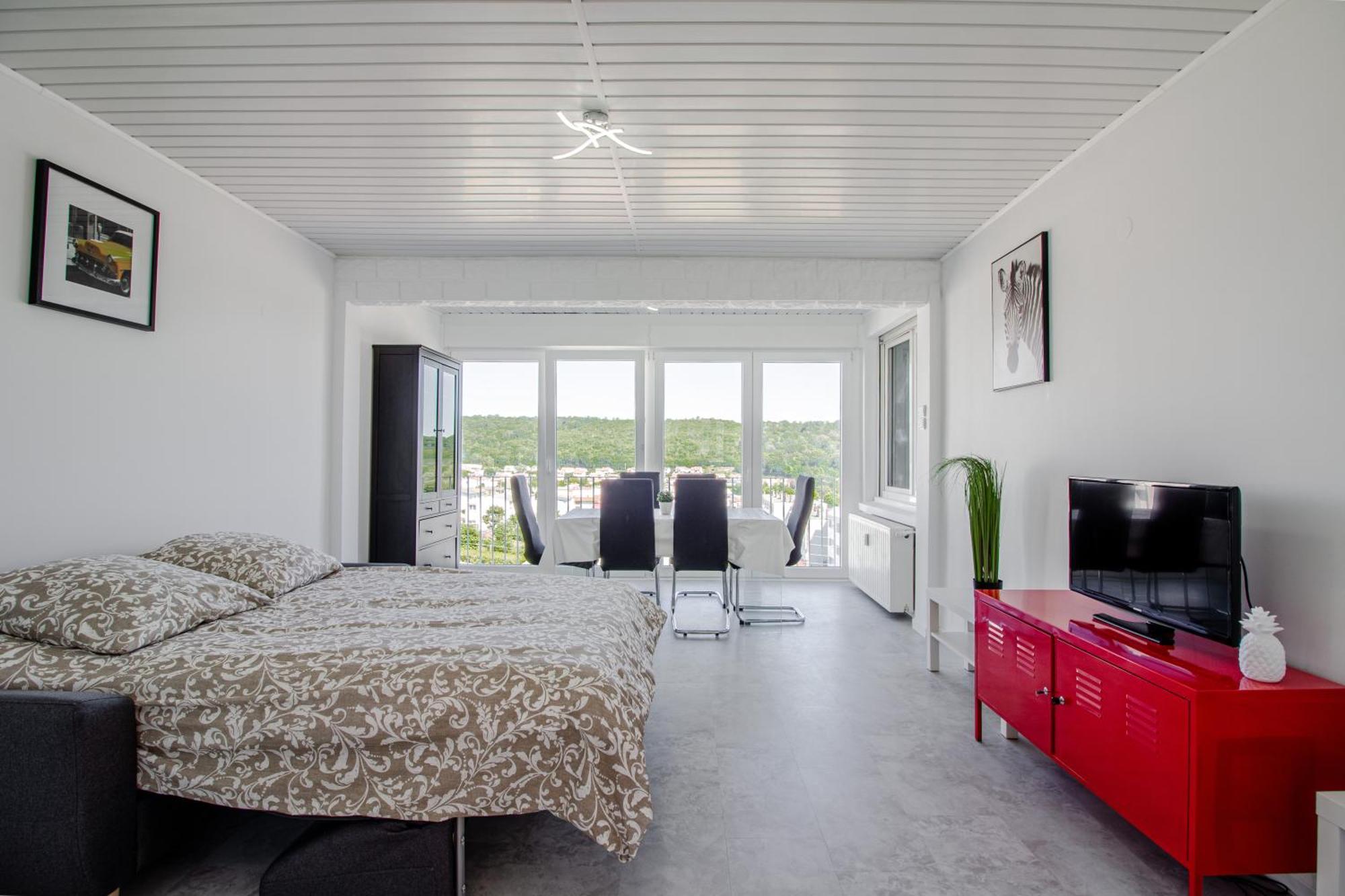 Sweet-Bright Apartment Hayange ภายนอก รูปภาพ